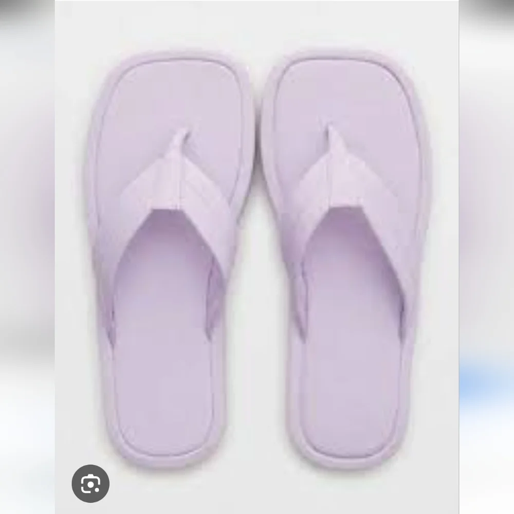 Aerie Pastel Purple Thong Platform Sandals Comfy 8